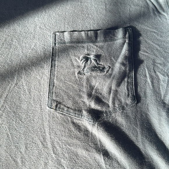 Cyan Medium Red Turtle vintage t shirt, good condition, pocket, streetwear. - Picture 3 of 5